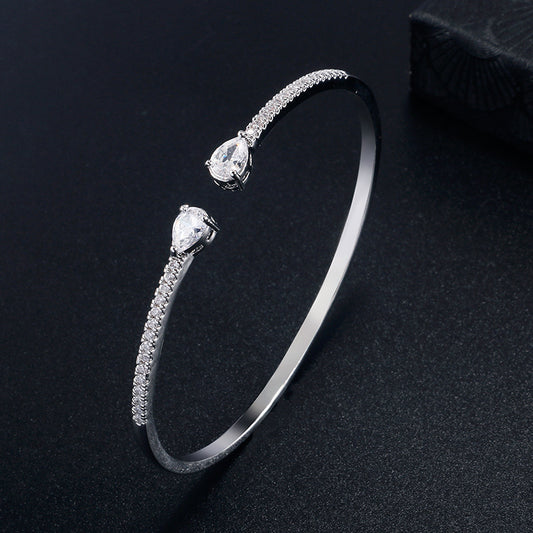 AURORA | MULTI-ZIRCON CUFF