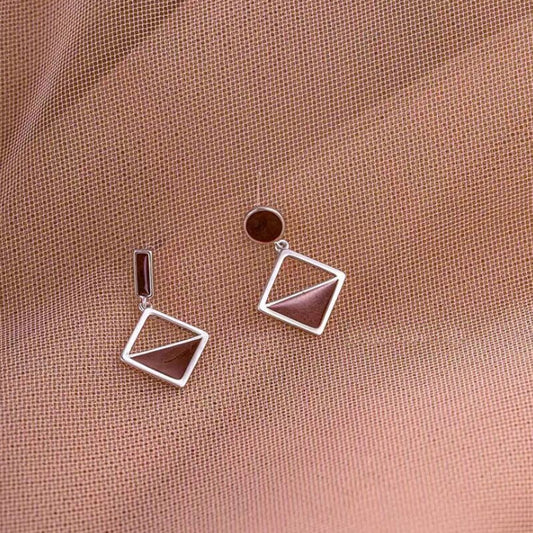 FROST | ASYMMETRIC FROSTY EARRINGS
