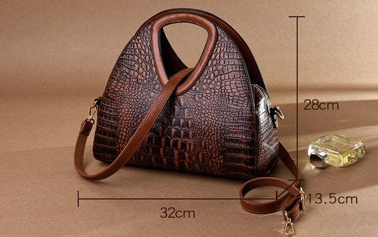 EMBOSS | EMBOSSED LEATHER TOTE BAG