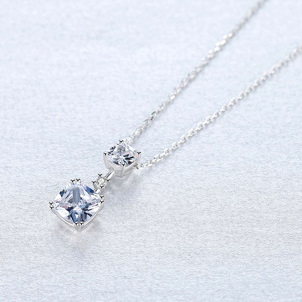 SILVER | MINIMALIST SILVER NECKLACE