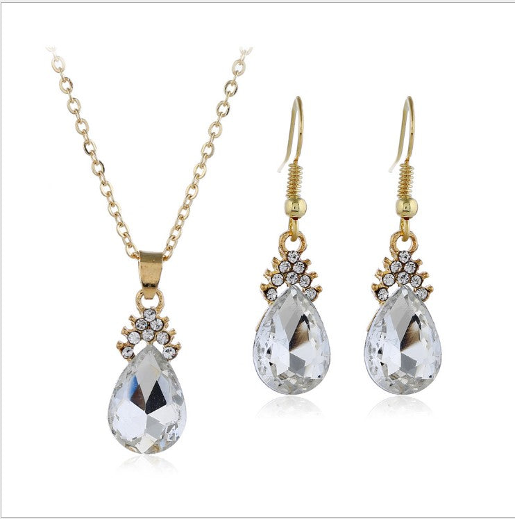 DIANA | CRYSTAL DIAMOND SET