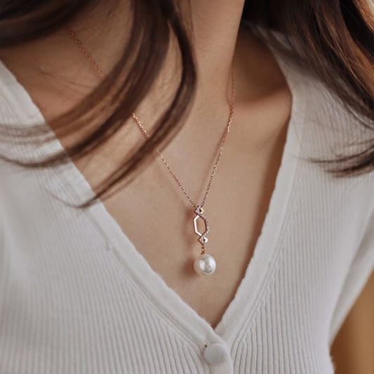 BELLA | PEARL ZIRCON NECKLACE