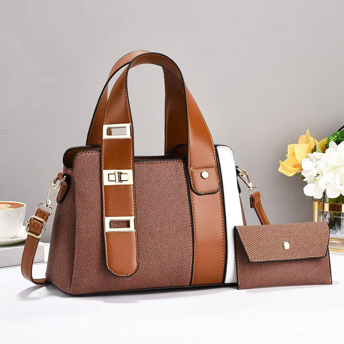 CARRY | LARGE CROSSBODY SHOULDER BAG