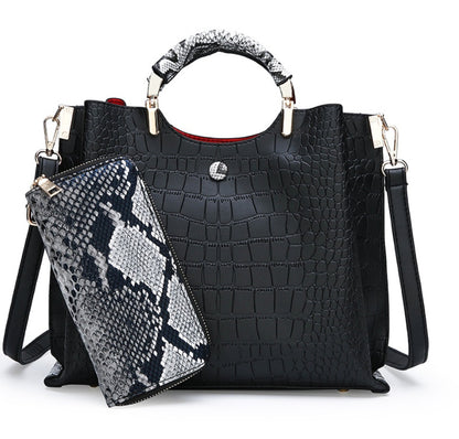 DIAG | DIAGONAL SHOULDER BAG