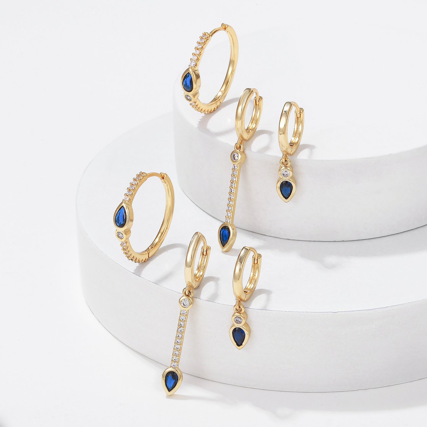 HEART | BLUE ZIRCON HEART EARRINGS