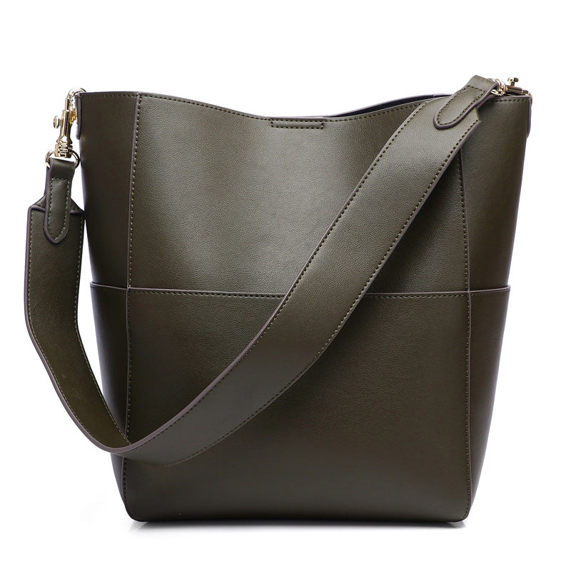 BUCKET | LARGE BUCKET MESSENGER BAG