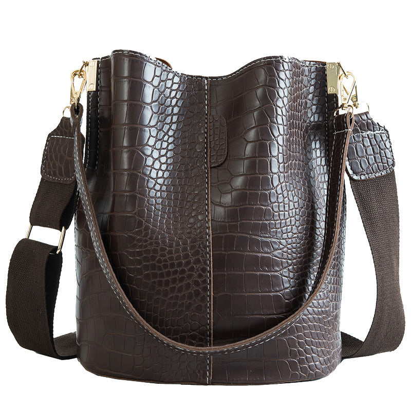 CLEO | BUCKET SHOULDER HANDBAG