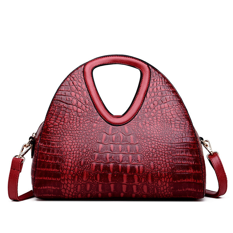 EMBOSS | EMBOSSED LEATHER TOTE BAG