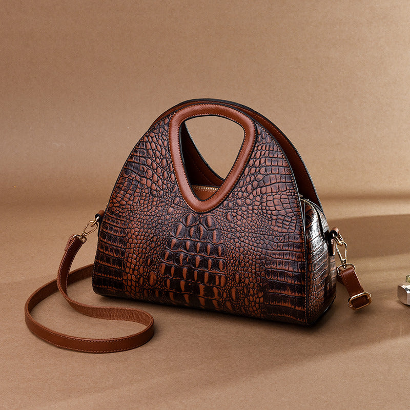 EMBOSS | EMBOSSED LEATHER TOTE BAG