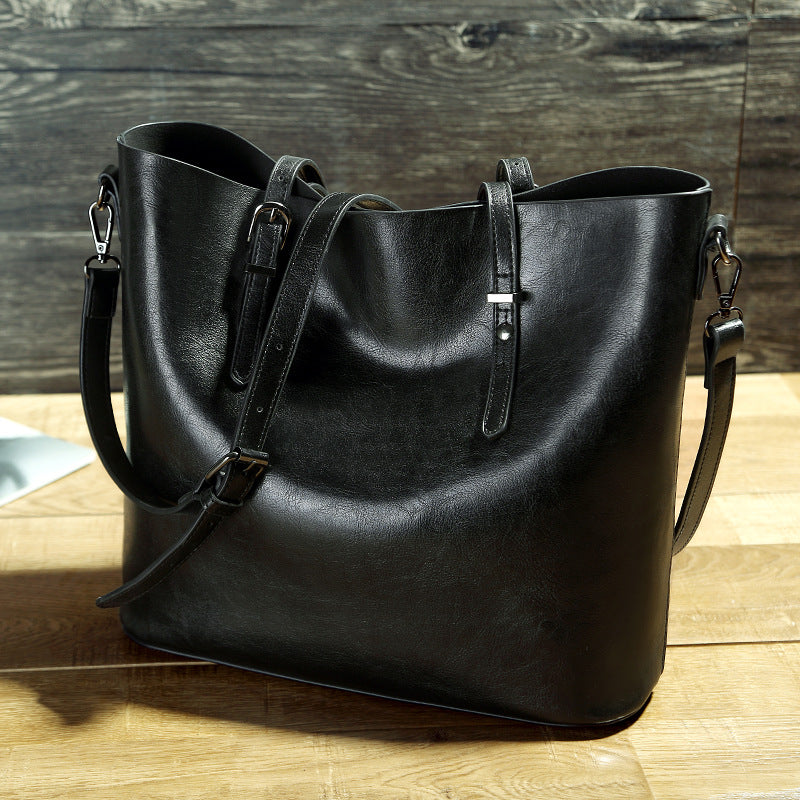 WAX | OIL WAX LEATHER MESSENGER TOTE