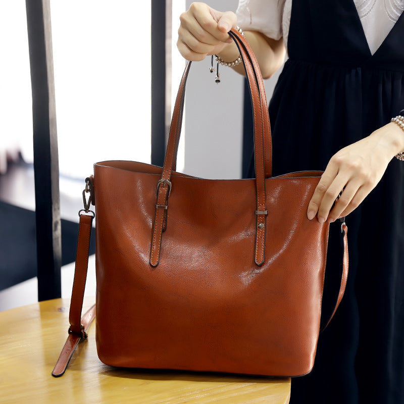WAX | OIL WAX LEATHER MESSENGER TOTE