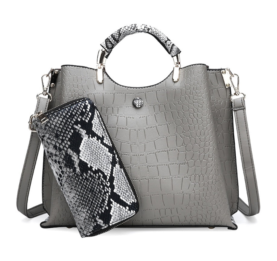 DIAG | DIAGONAL SHOULDER BAG