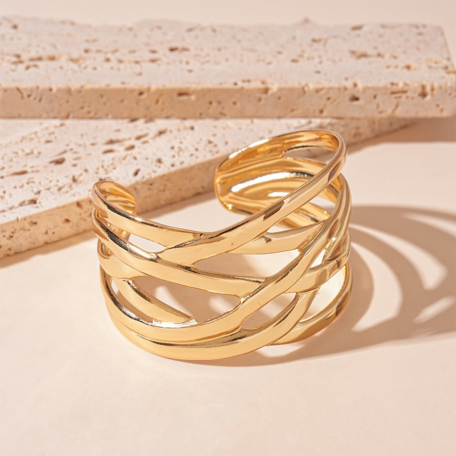 JULIETTE | GEOMETRIC BANGLE