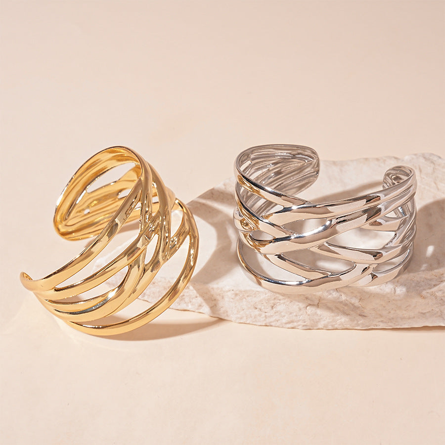 JULIETTE | GEOMETRIC BANGLE