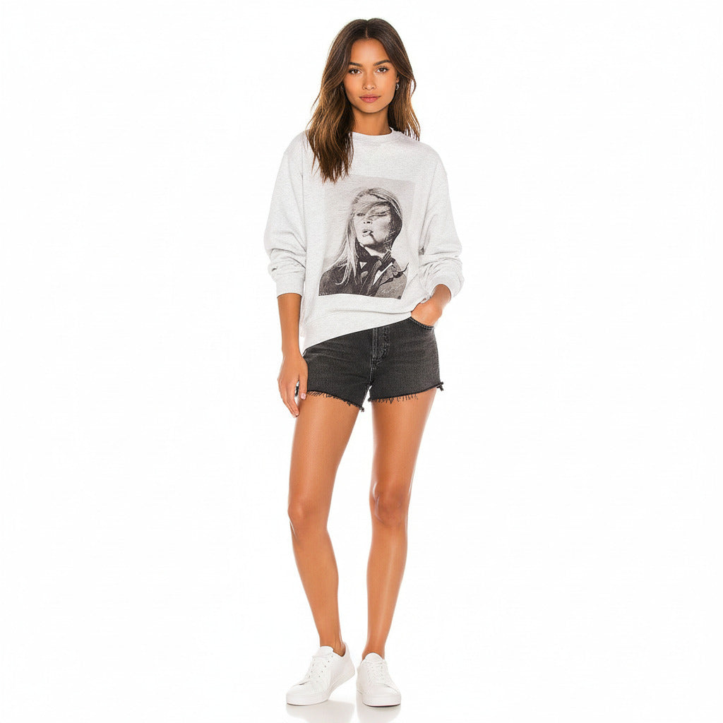 MONA | RETRO MUSE
