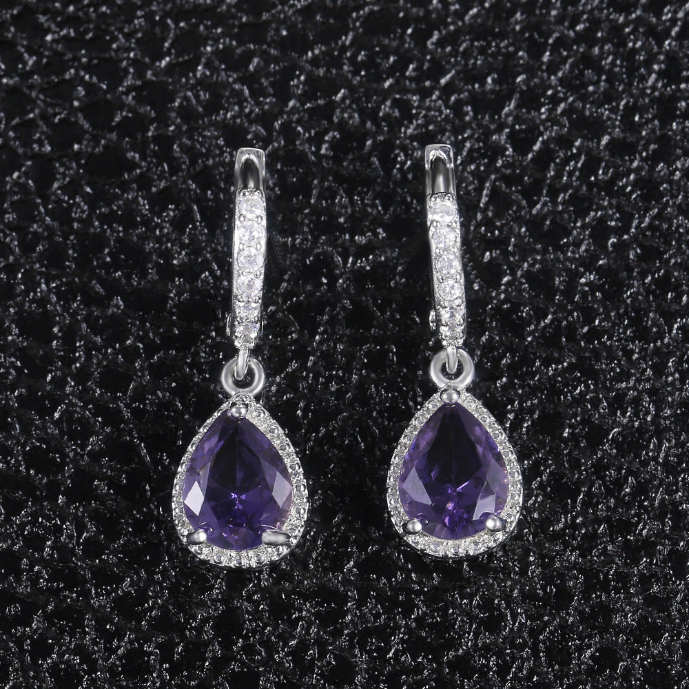 VIOLET | PRONG SET PURPLE GEMSTONE