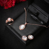 ELISE | CLASSIC PENDANT NECKLACE