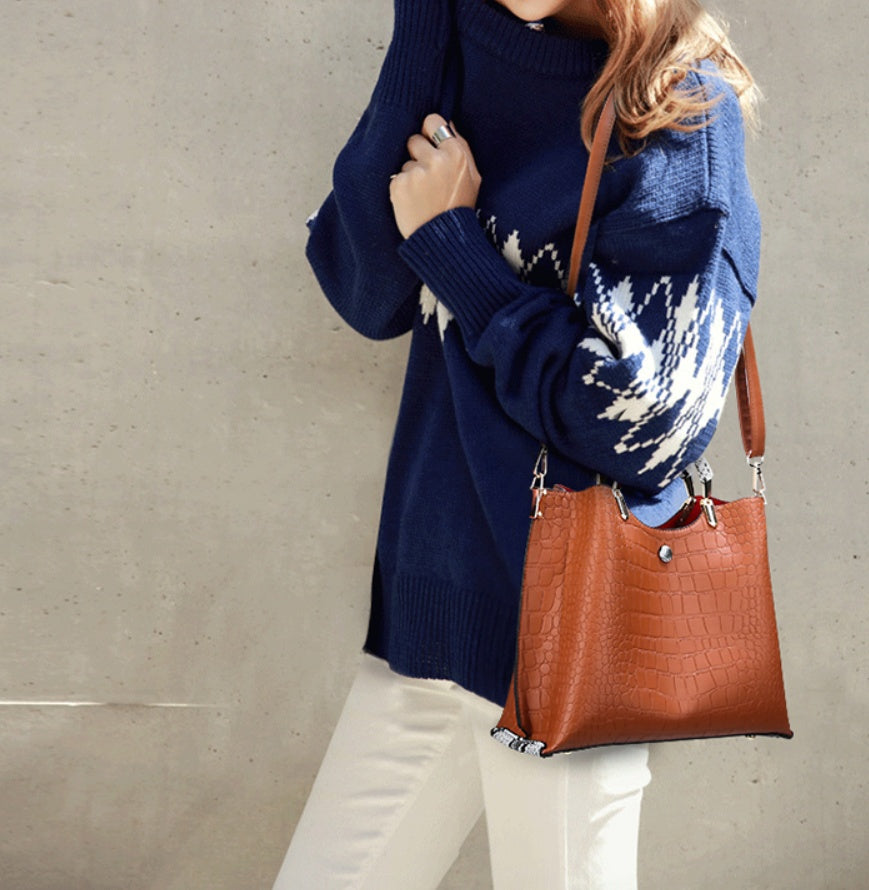 DIAG | DIAGONAL SHOULDER BAG