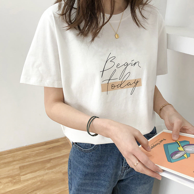 LYRA | CURSIVE LOGO