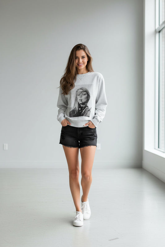 MONA | RETRO MUSE