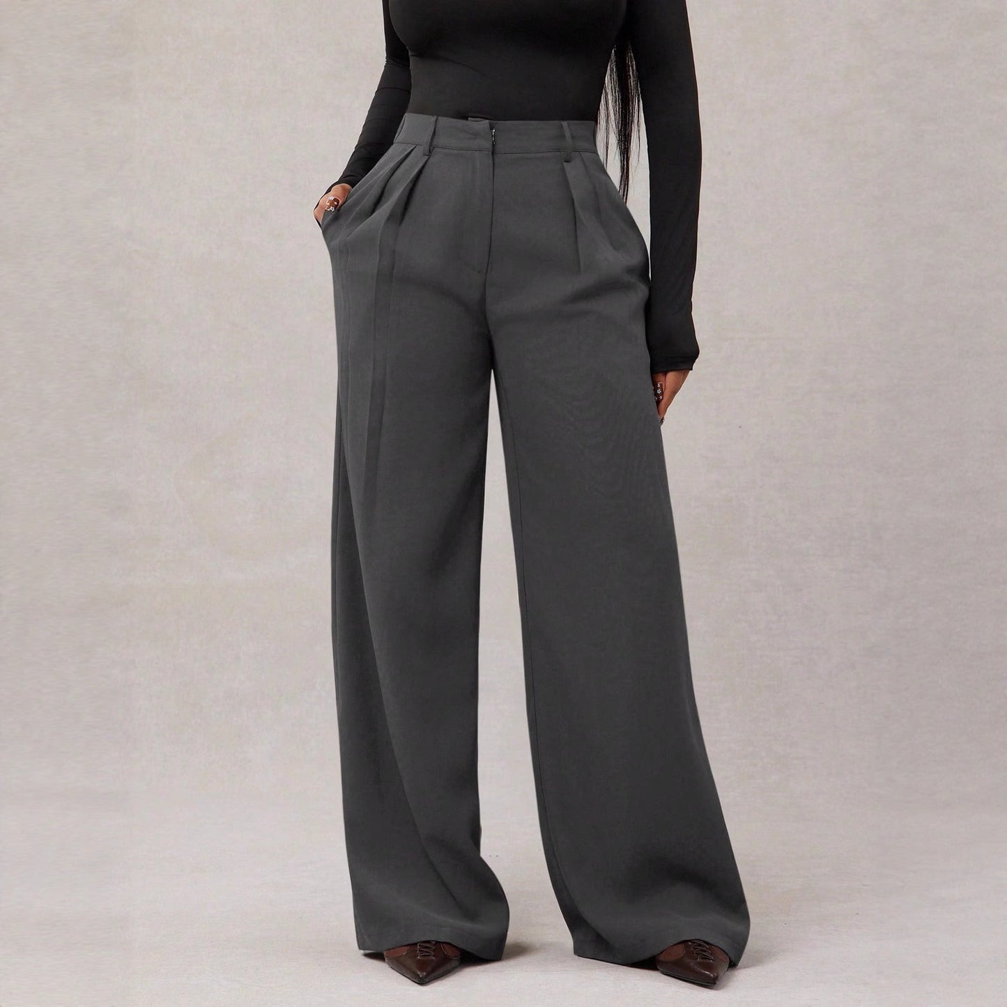 VINCENZA | LOOSE STRAIGHT-LEG PANTS