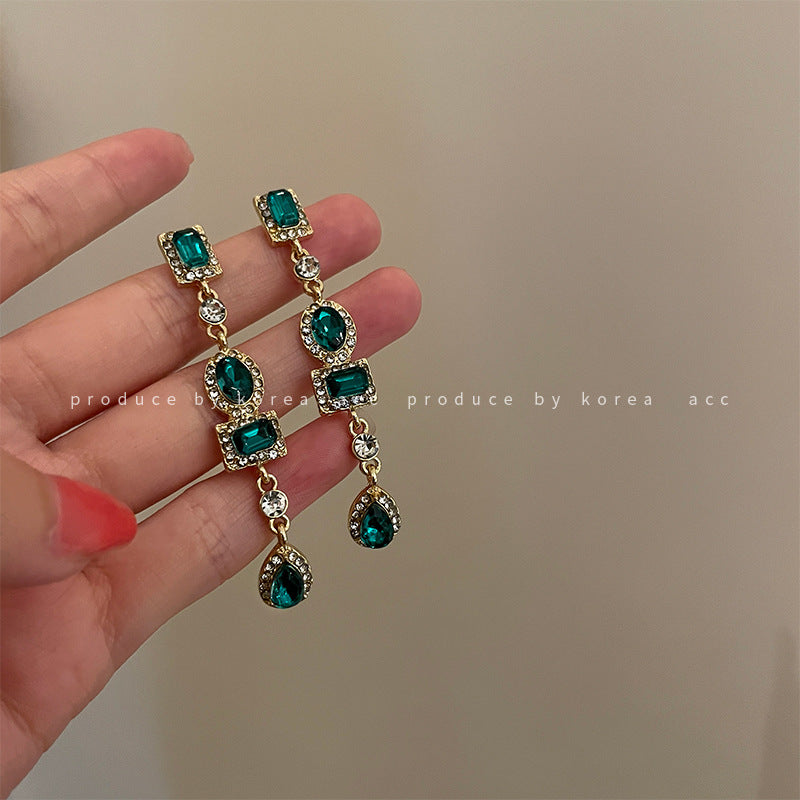 LONG | DIAMOND SILVER NEEDLE DROPS
