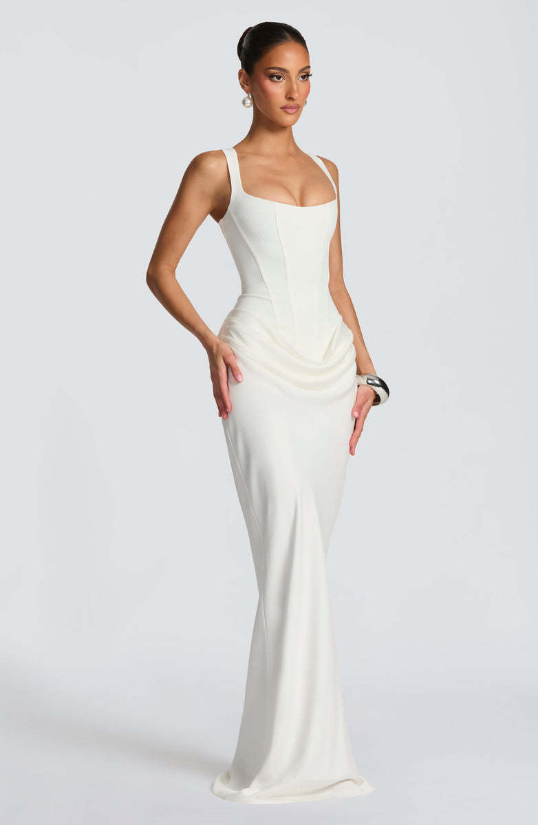 CORINNE | STRAPLESS SHEATH MAXI