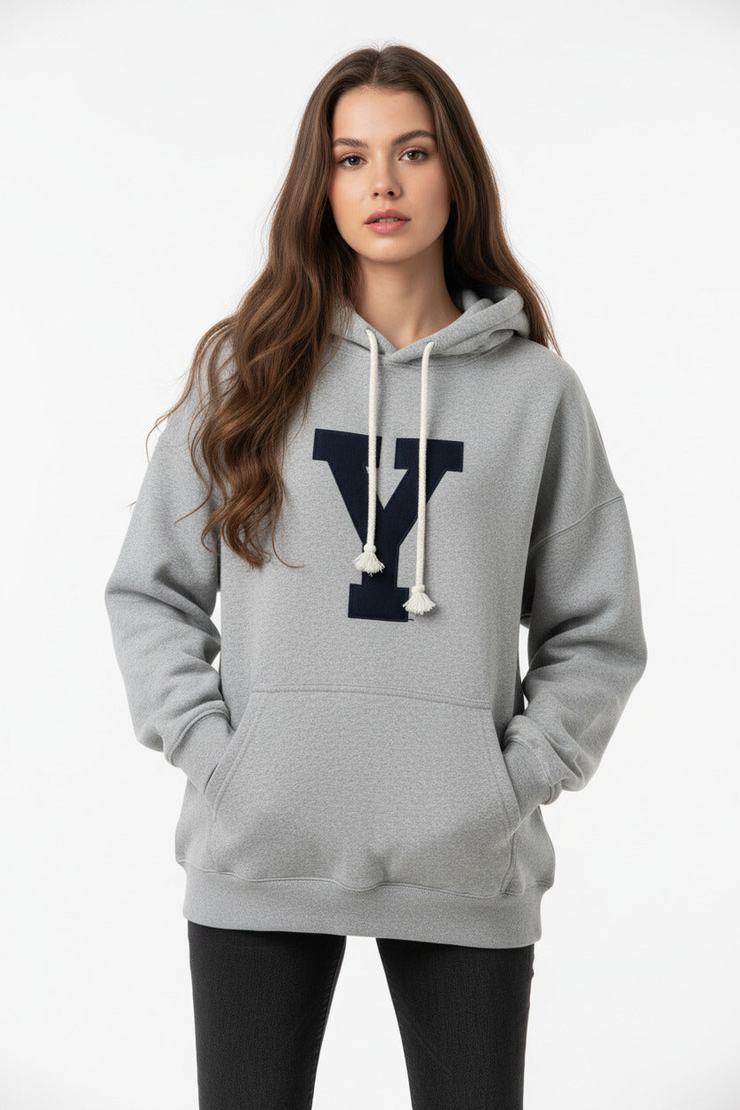 PATCH | LETTER PATCH SWEATSHIRT
