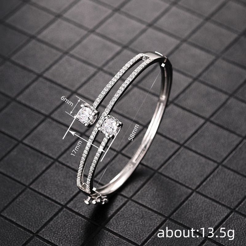 DIANA | MULTI-LAYER BRACELET