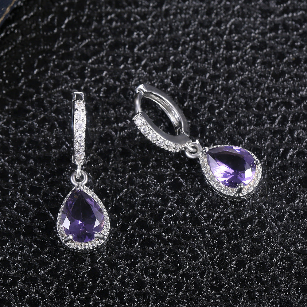 VIOLET | PRONG SET PURPLE GEMSTONE