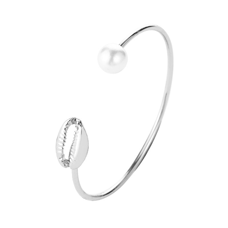 CHLOE | PEARL OPEN BANGLE
