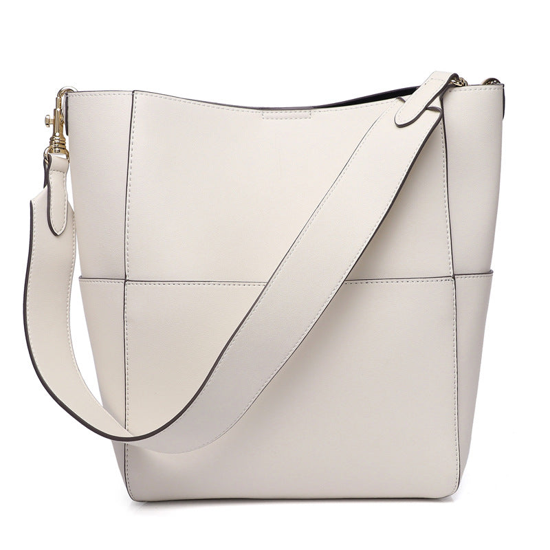 BUCKET | LARGE BUCKET MESSENGER BAG