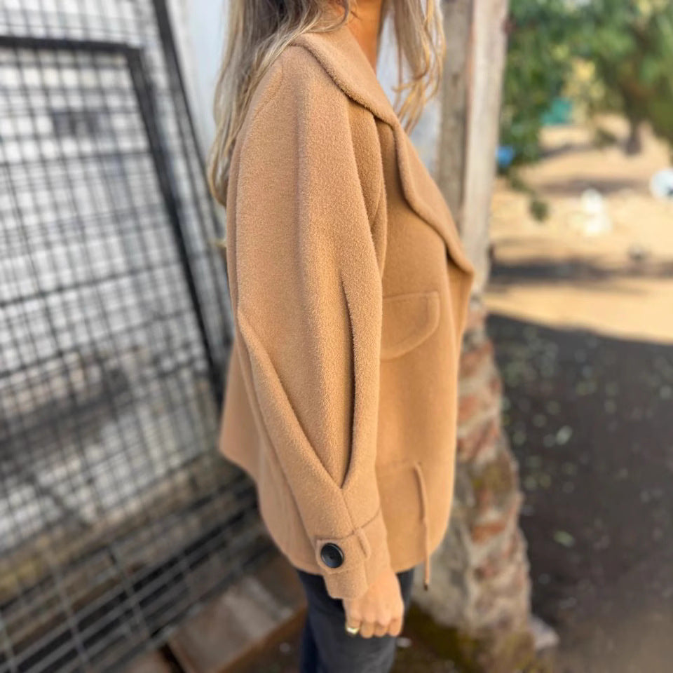 MILA | LAPEL WOOLEN COAT