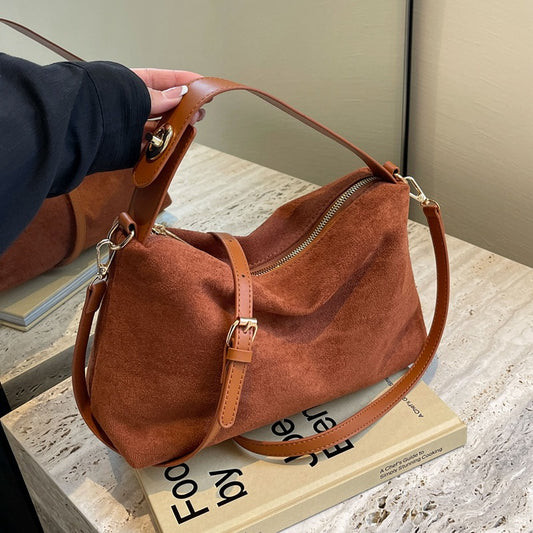 CAMILLE | RETRO UNDERARM BAG
