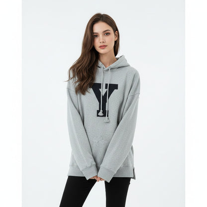 PATCH | LETTER PATCH SWEATSHIRT