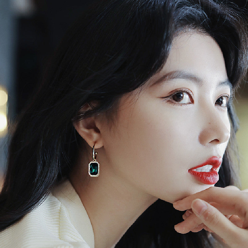 EMERALD | EMERALD CRYSTAL STUD EARRINGS