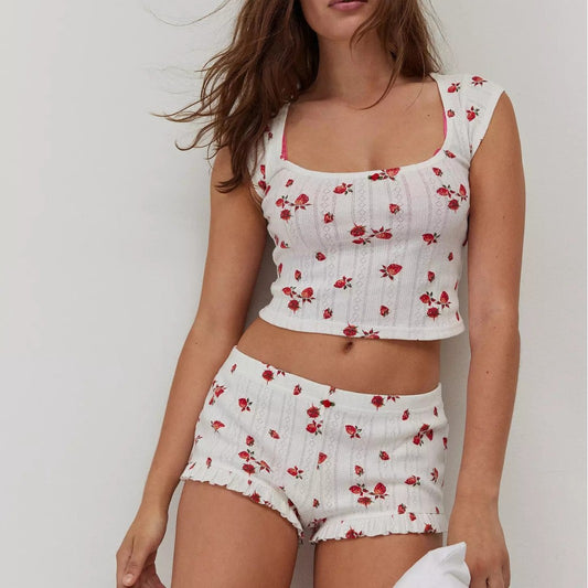AMÉLIE | KNITTED STRAWBERRY JACQUARD SET