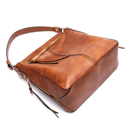 HOBO | LARGE HOBO COMMUTER BAG