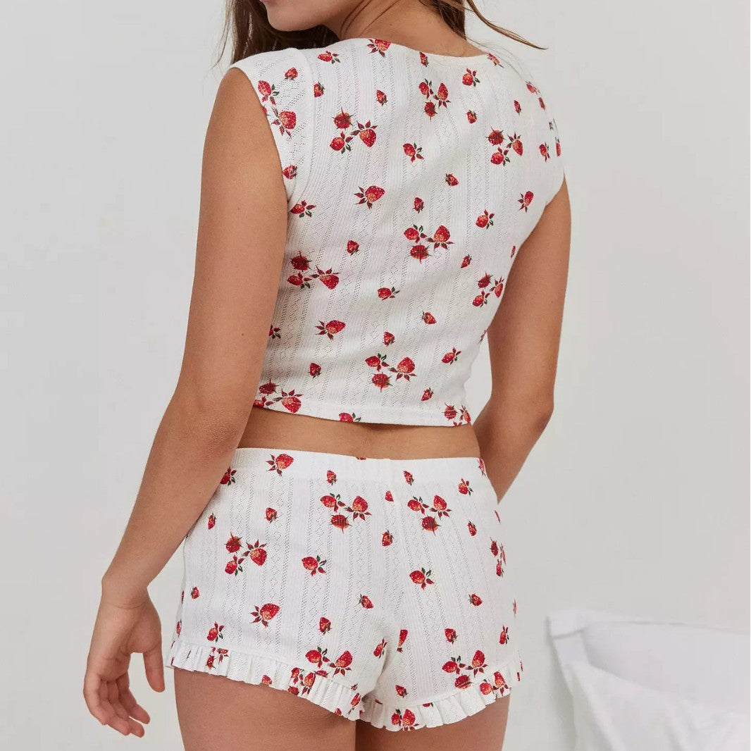 AMÉLIE | KNITTED STRAWBERRY JACQUARD SET