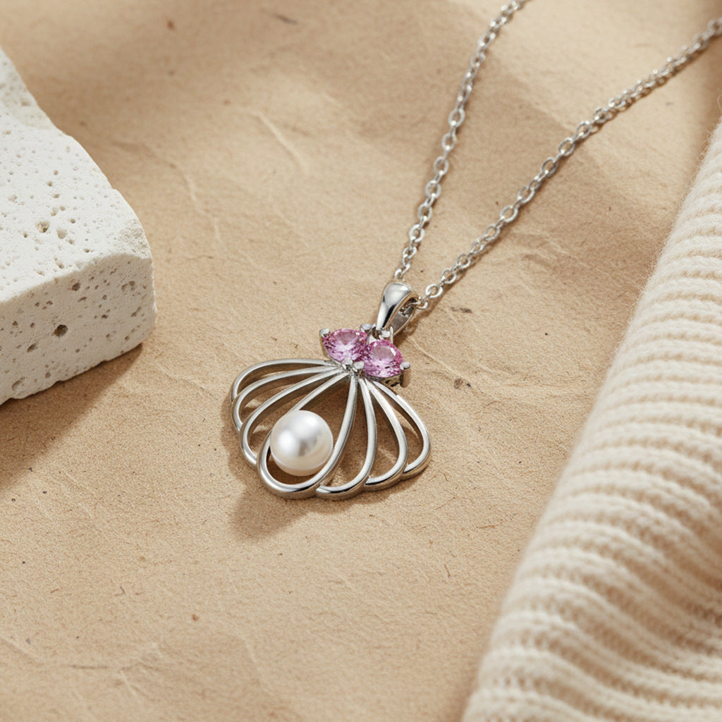 MARINA | SHELL MERMAID PENDANT